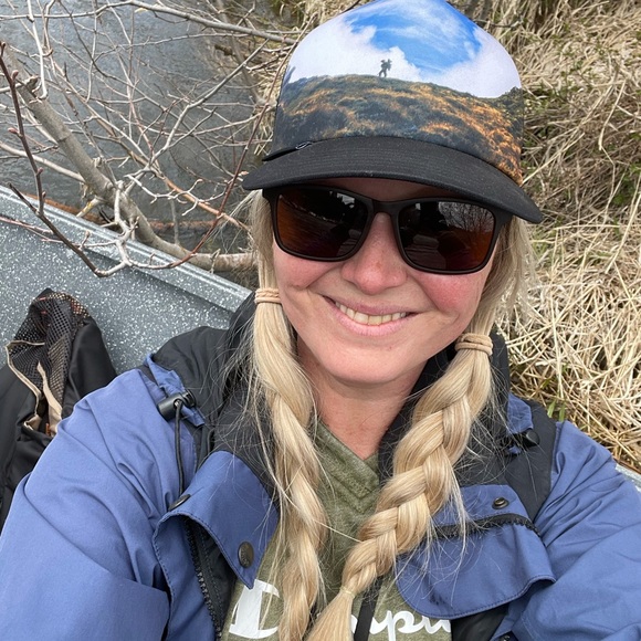 Meet your Posher, Amelia - Picture 1 of 1